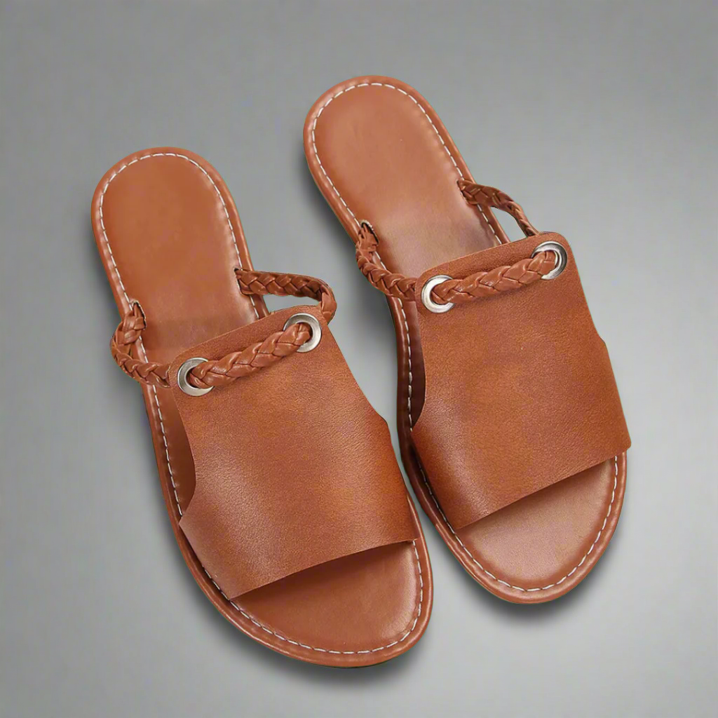 Katelina | Handgefertigte flache Sandalen aus Premium-Material