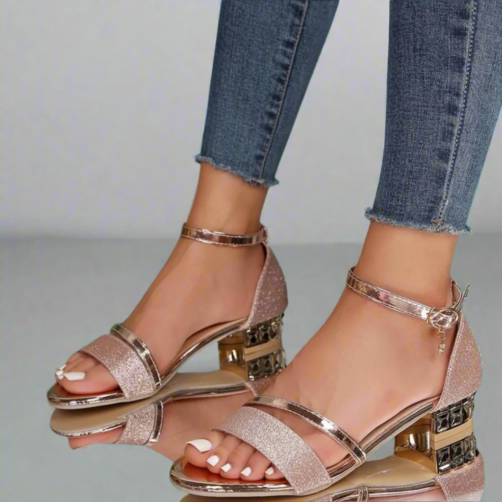 Clotaria | Orthopädische Sandalen für schmerzfreies Gehen