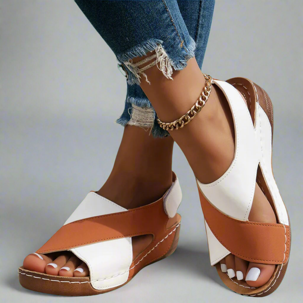Gabriele | Handgefertigte Wedge-Sandalen aus Premium-Material