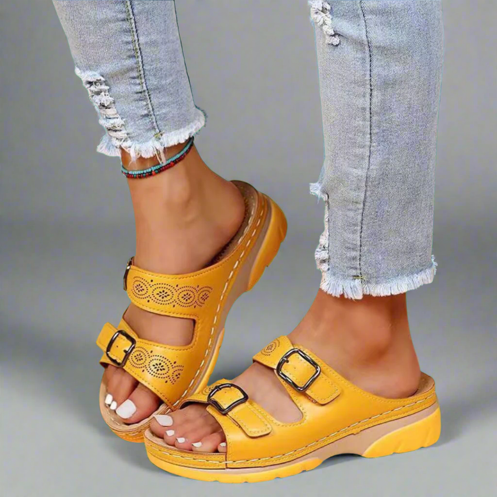 Dorothee | Wedge Sandalen mit Doppelriemen – Komfortabel und Stilvoll