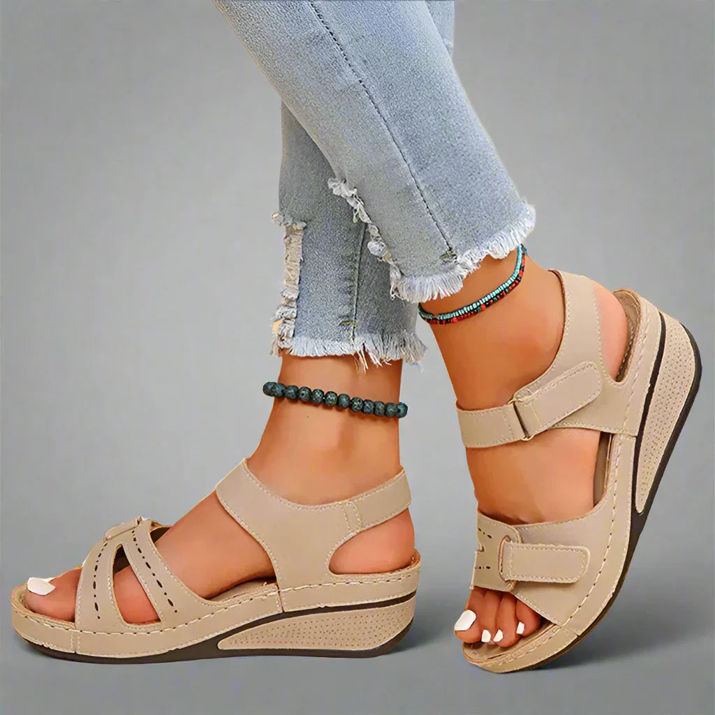 Benigna | Bequeme Sandalen für schmerzfreie Schritte