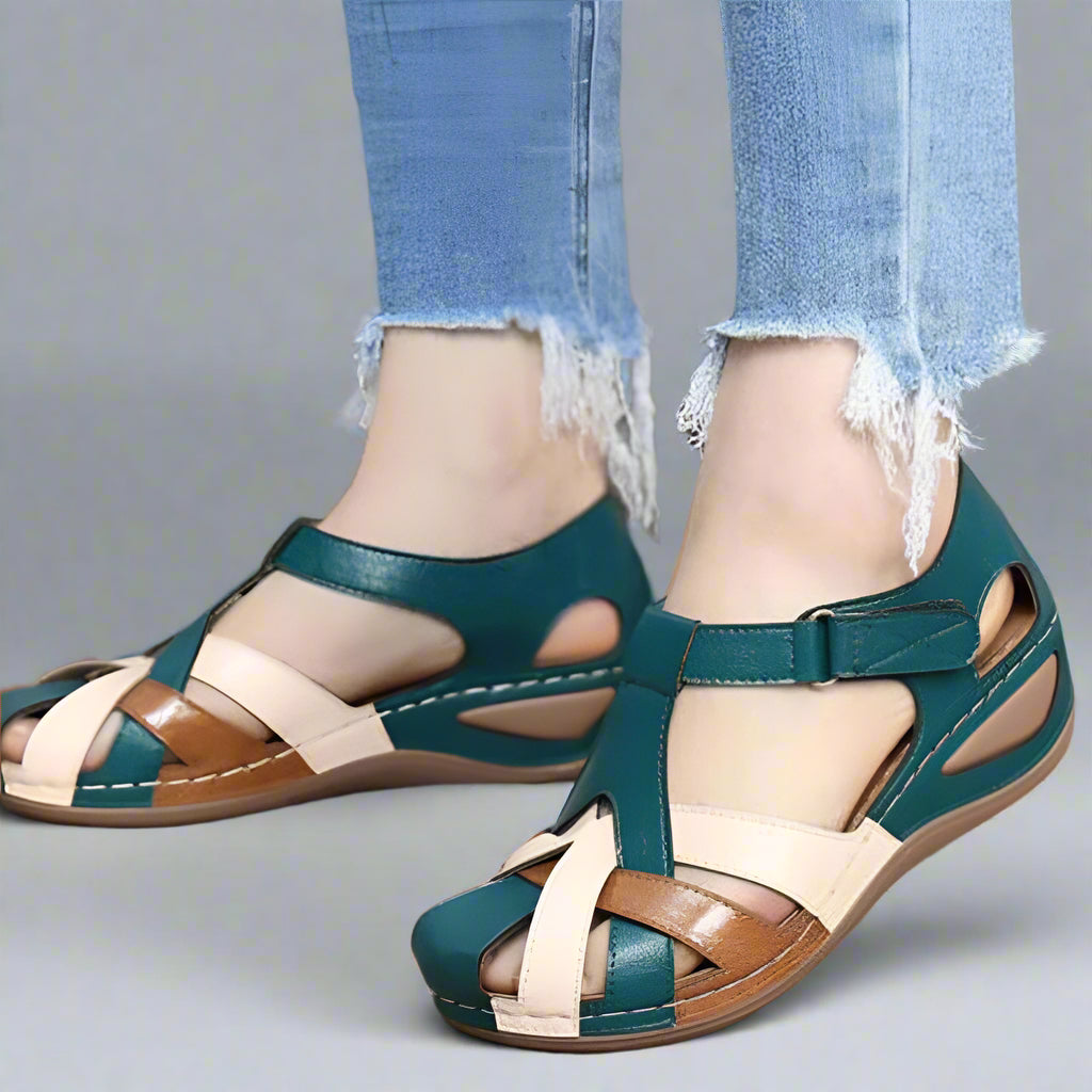 Carmina | Handgefertigte leichte Sandalen aus Premium-Material