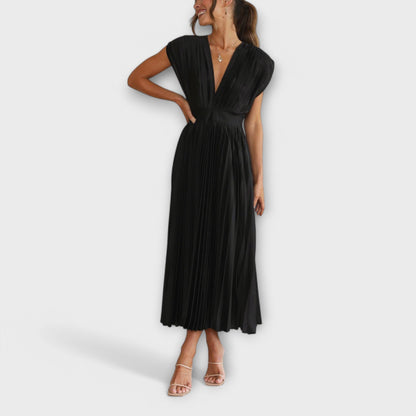 Maria - Stilvolles Faltenkleid